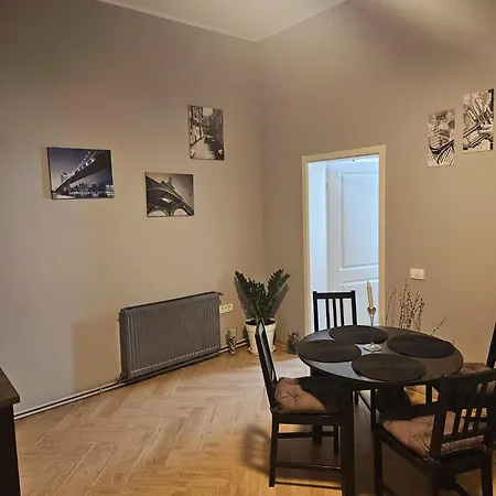 Zig Zag Apartment 6 - Old Town Constanta Exterior photo